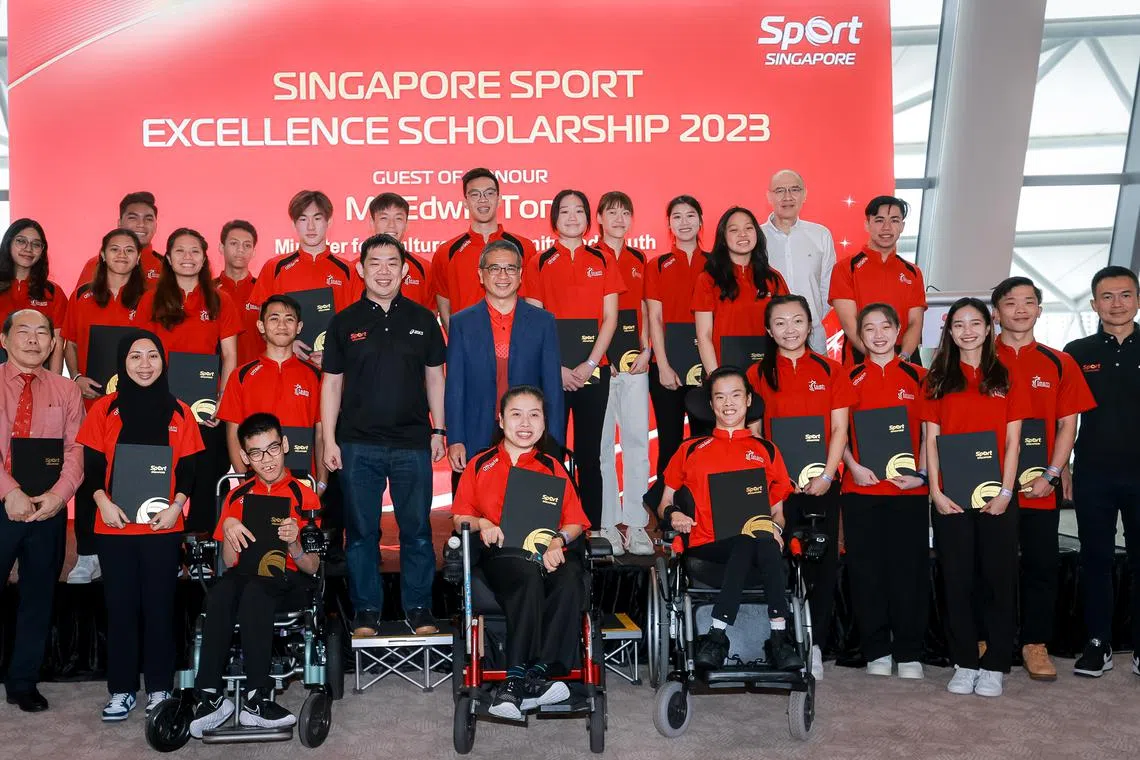 The new batch of spexScholars at the spexScholarship awards ceremony on April 12, 2023.