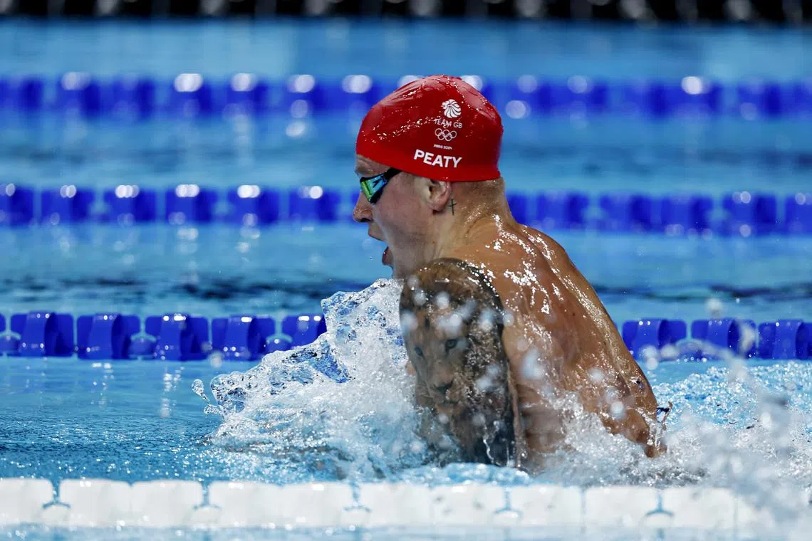 Paris 2024 Olympics - Swimming - Men's 4 x 100m Medley Relay - Heats - Paris La Defense Arena, Nanterre, France - August 03, 2024. Adam Peaty of Britain in action REUTERS/Clodagh Kilcoyne