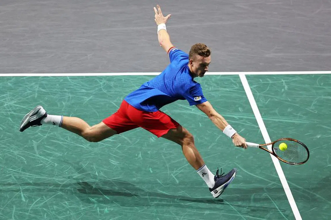 Tennis - Davis Cup - Finals - Czech Republic v Australia - Palacio de deportes Martin Carpena, Malaga, Spain - November 22, 2023 Czech Republic's Jiri Lehecka in action during his quarter final match with Adam Pavlasek against Australia's Matthew Ebden and Max Purcell REUTERS/Violeta Santos Moura/File Photo