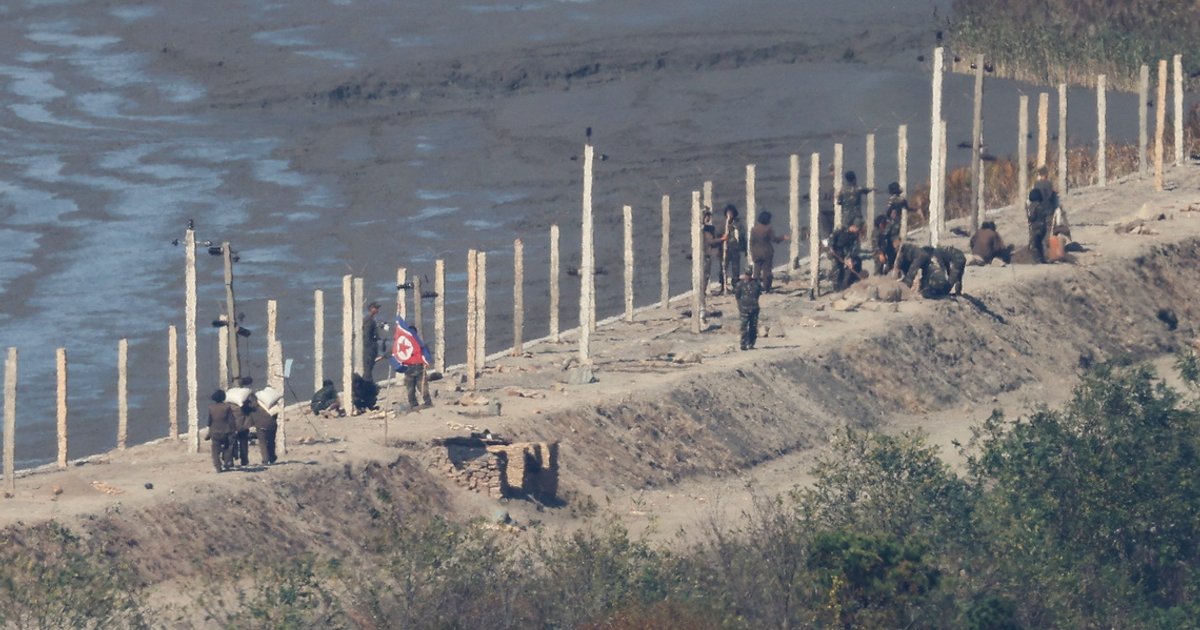 South Korea to respond firmly to North Korean breaches of border, security aide says