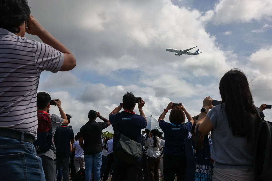 For public visitors, the cost of the shuttle bus service is included in the ticket price.