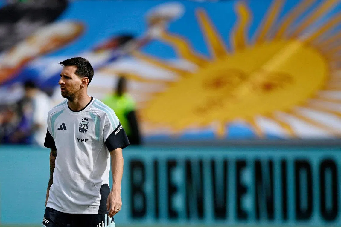 Soccer Football - International Friendly - Argentina Training - Estadio Manuel Martinez Valero, Elche, Spain - November 13, 2025 Argentina's Lionel Messi during training REUTERS/Pablo Morano