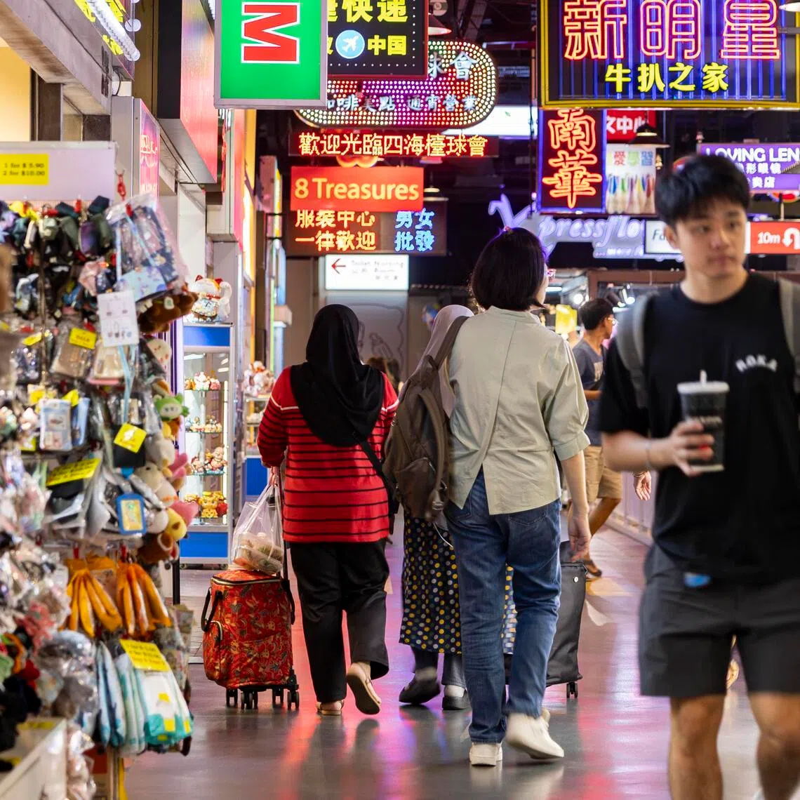 Retail sales rose in March though the pace of growth in retail sales eased from February.