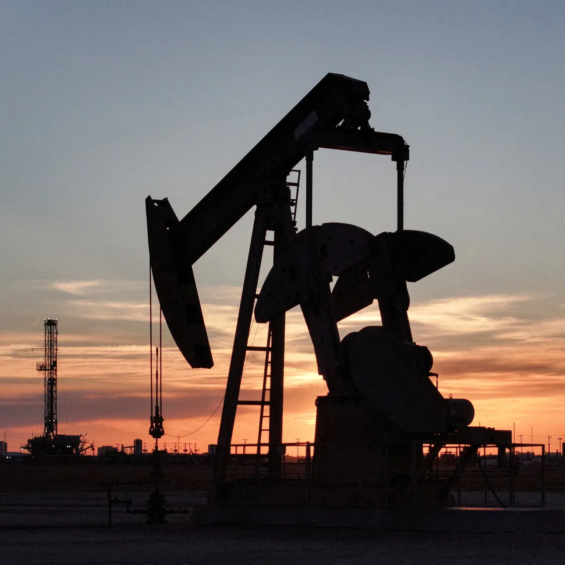 West Texas Intermediate steadied near US$100 a barrel after falling more than 3% over two sessions. Brent closed below $114.