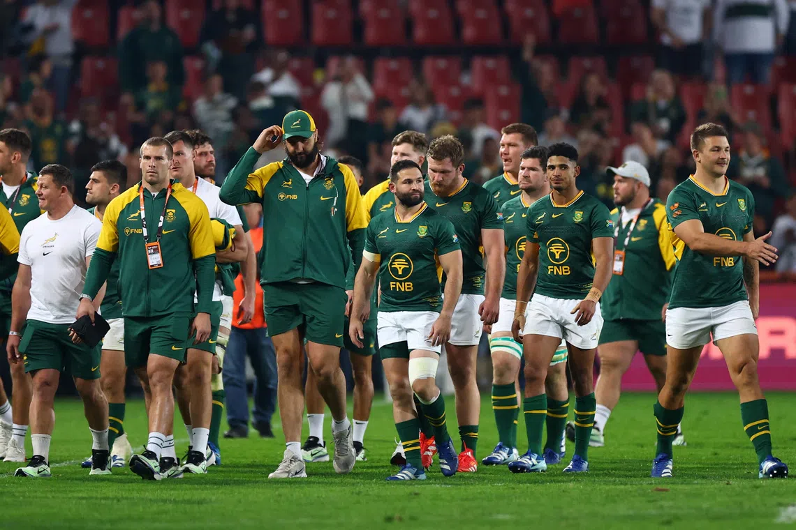 Rugby Union - New Zealand tour of South Africa - South Africa v New Zealand - Ellis Park Stadium, Johannesburg, South Africa - August 22, 2026  South Africa players look dejected after the match REUTERS/Siphiwe Sibeko