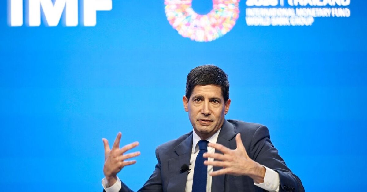 AI ‘most consequential change’ to economy in my lifetime: Fed’s Kevin Warsh