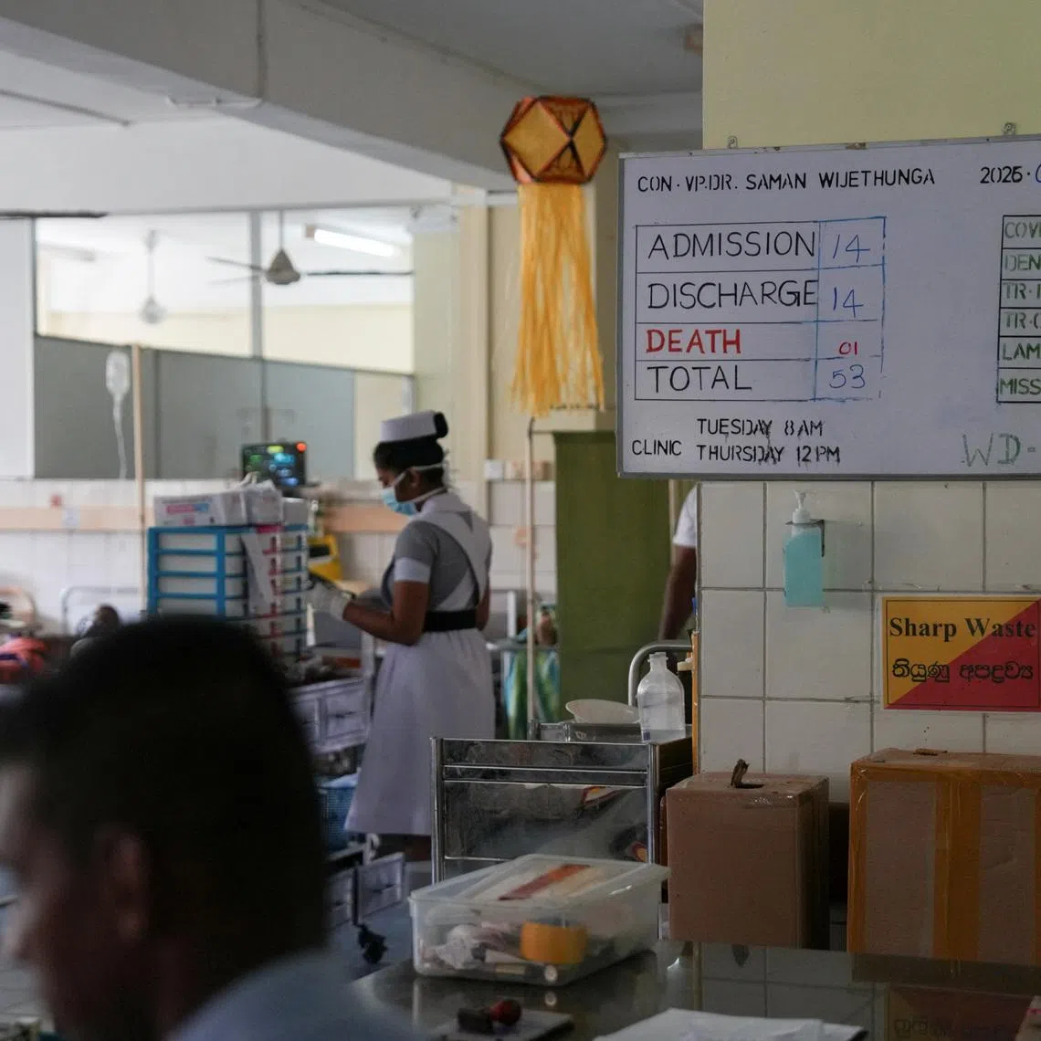 Public health workers are “stretched to their limit”, said Kapila Kannangara, acting director general of the National Dengue Control Unit.