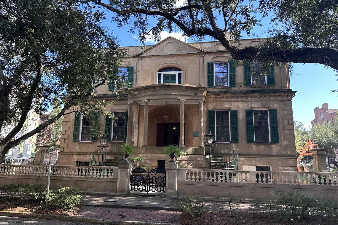 The Owen-Thomas House and Slave Quarters has exhibits that show how slaves once lived.