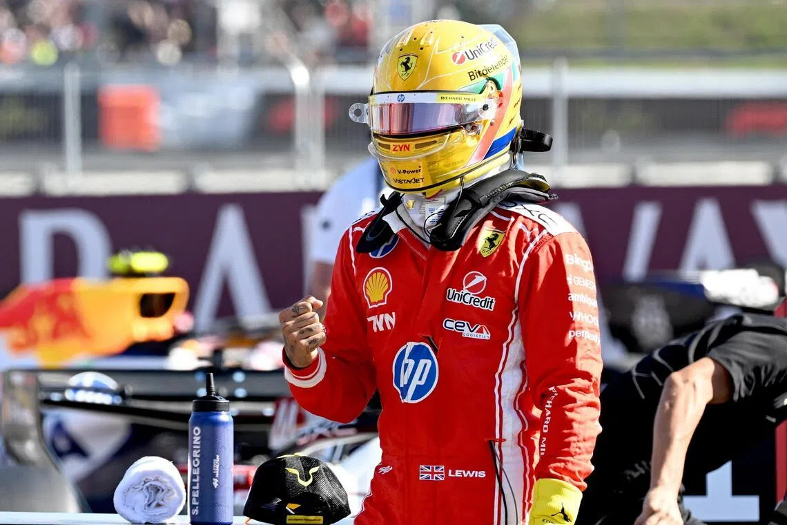 epa13083578 Scuderia Ferrari driver Lewis Hamilton of Britain pumps fist after the Sprint Qualifying ahead of the Formula One British Grand Prix at the Silverstone Circuit racetrack in Silverstone, Britain, 03 July 2026. The 2026 Formula 1 British Grand Prix is held on 05 July.  EPA/PETER POWELL / POOL