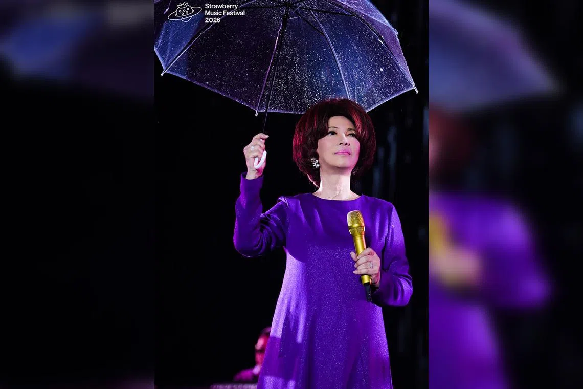 Tsai Chin told the audience at the Strawberry Music Festival in Dongguan on May 3 that she is retiring in late 2027. 