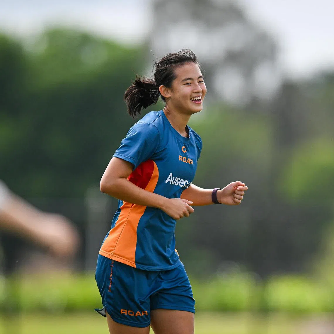dlsoc05 - Brisbane Roar forward Danelle Tan is only the second Singaporean footballer to feature in Australia’s top tier women’s competition, following former national midfielder Lim Shiya, who played for Perth Glory from 2008 to 2009.


Credit: Brisbane Roar