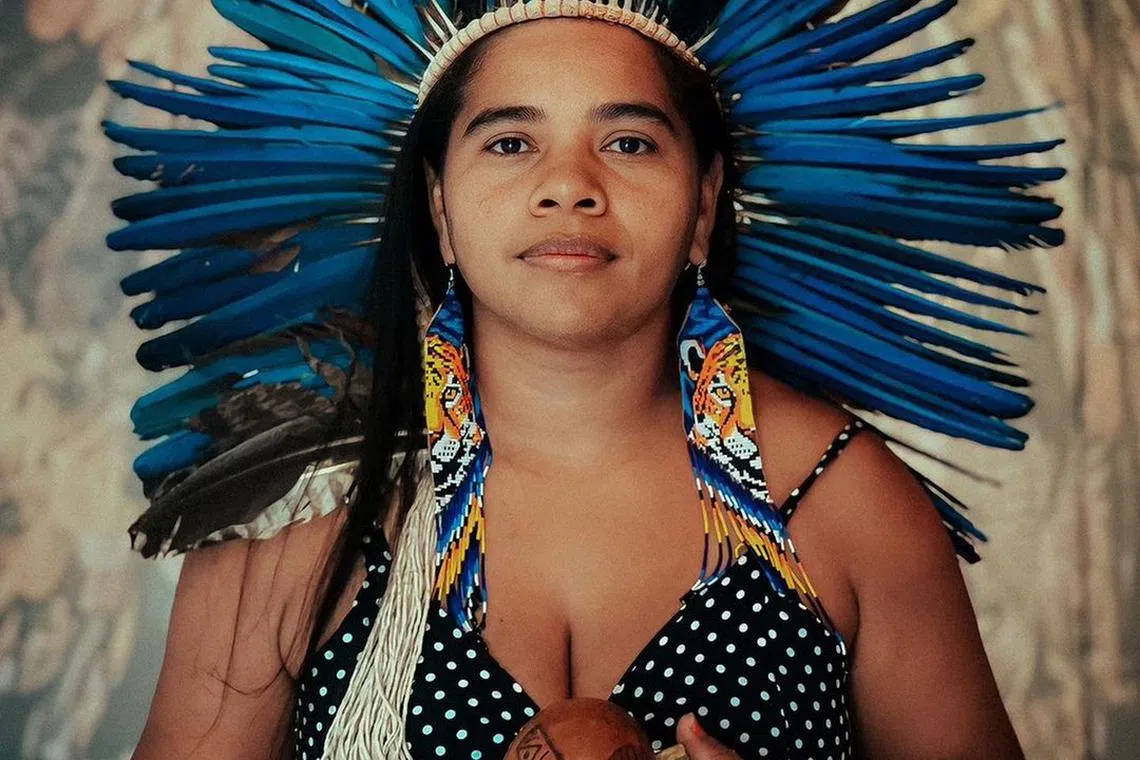 Indigenous Brazilian artist Gliceria Tupinamba is exhibiting an intricate, multicoloured mantle at the Venice Biennale. 