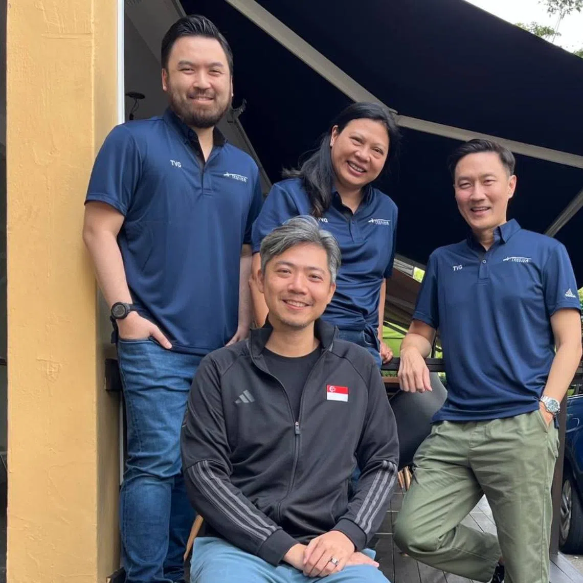 Fencing Singapore (FS) president Juliana Seow (standing, centre) with FS secretary-general David Chen (seated), incoming vice-president for industry development Daniel Lim (standing, left) and incoming secretary-general Ng Aik-Phong.