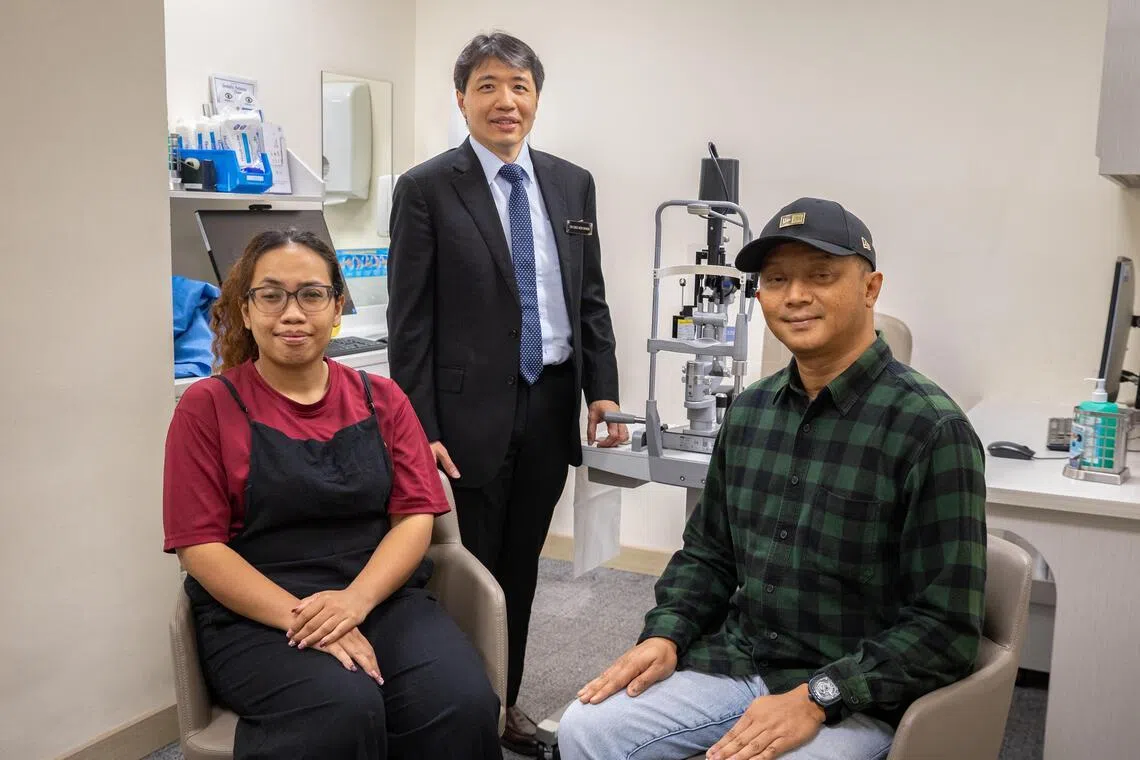 Singapore surgeon treats severe eye damage using mouth tissu