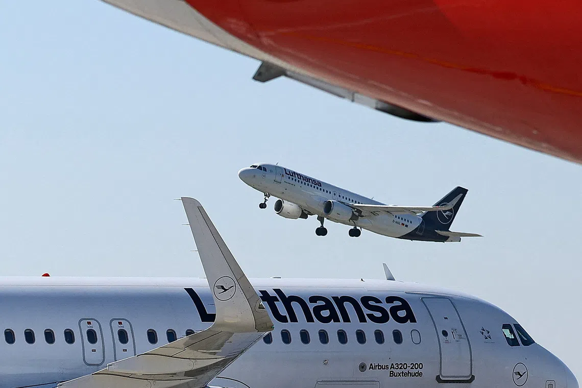 FILE PHOTO: An aircraft of German air carrier Lufthansa takes off from Berlin Brandenburg Airport in Schoenefeld, Germany, April 21, 2026. REUTERS/Lisi Niesner/ File Photo