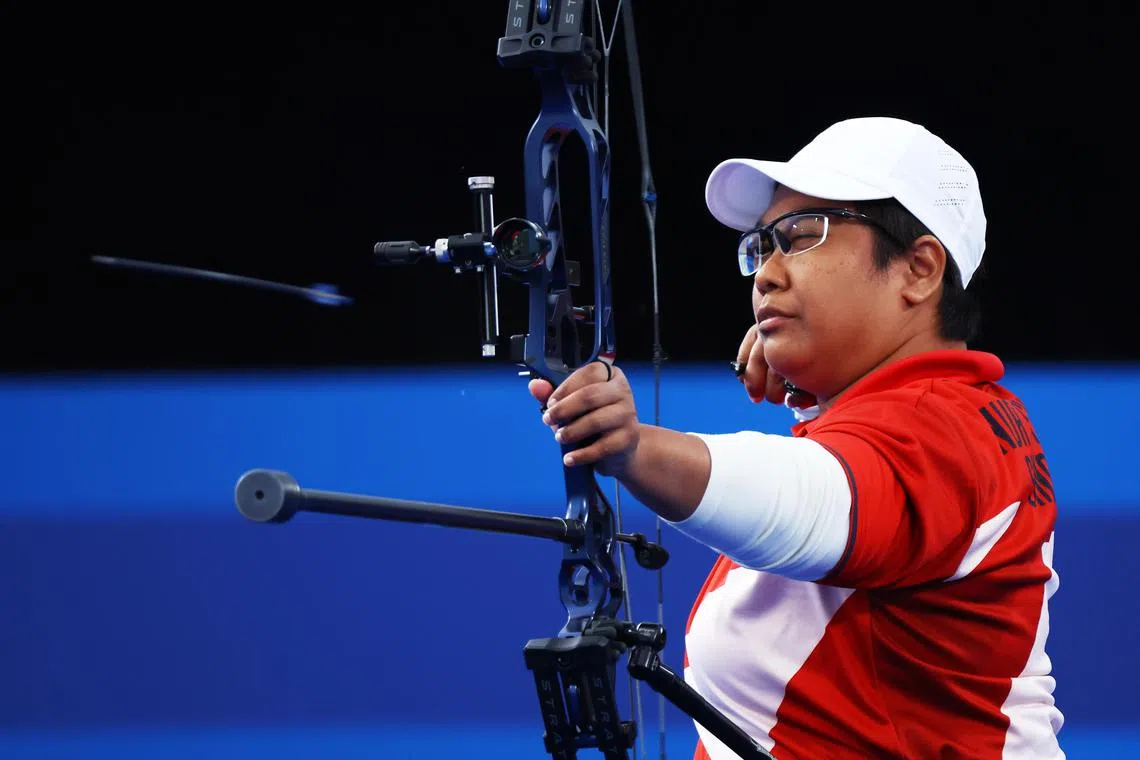 dlpara30 - Singapore archer Syahidah Alim loses 135-133 to Australia's Ameerah Lee in the Paralympics women's individual compound open round of 32 at the Esplanade des Invalides in Paris, France.

Mandatory Credit: SPORTSG/ Jeremy Lee