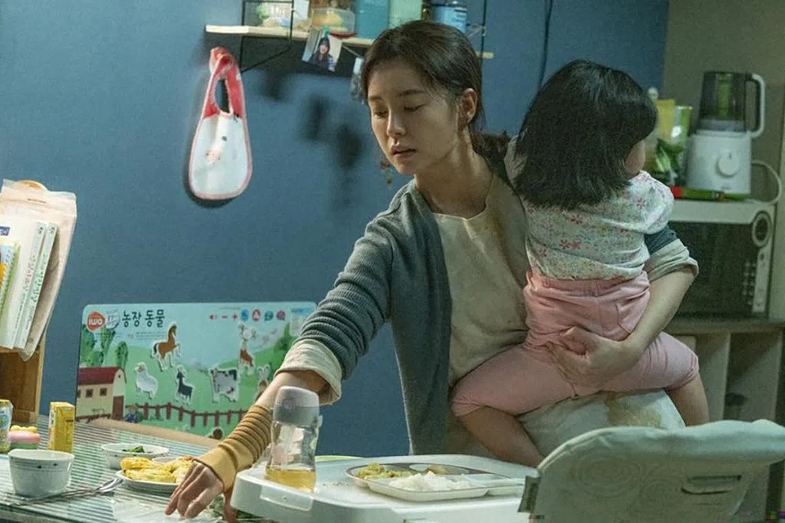 mcletter - In the 2019 movie Kim Ji-young: Born 1982, actress Jung Yu-mi (pictured) plays a woman in her 30s struggling to be a fulltime mother and housewife.


Credit: Lotte Entertainment