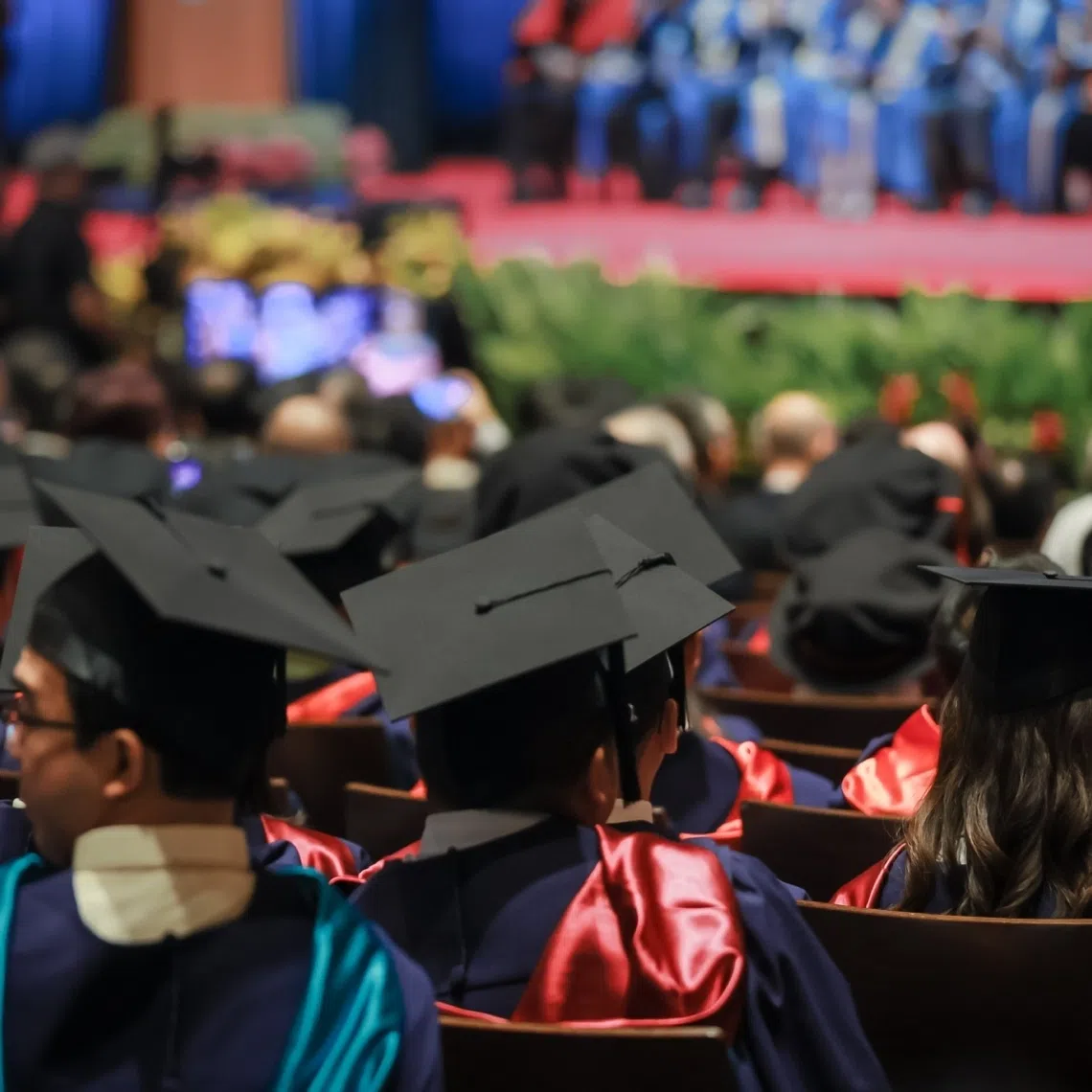 The GRIT scheme will start in October, offering 800 traineeships of three to six months to fresh graduates.  