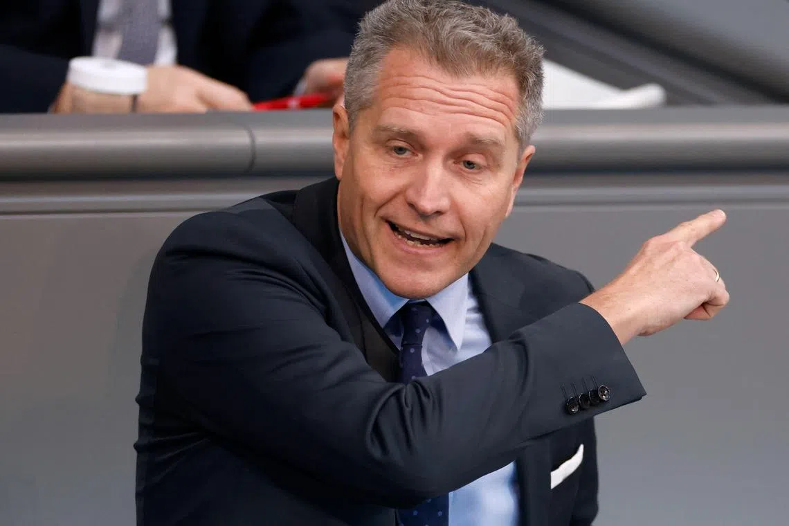 Far-right AfD lawmaker Petr Bystron has been accused of taking cash to spread pro-Russian views on a Moscow-financed news website.