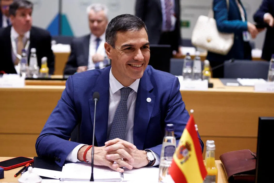 FILE PHOTO: Spain's Prime Minister Pedro Sanchez attends a roundtable meeting during the joint European Union and the Gulf Cooperation Council (GCC) summit, in Brussels, Belgium October 16, 2024. REUTERS/Johanna Geron/File Photo