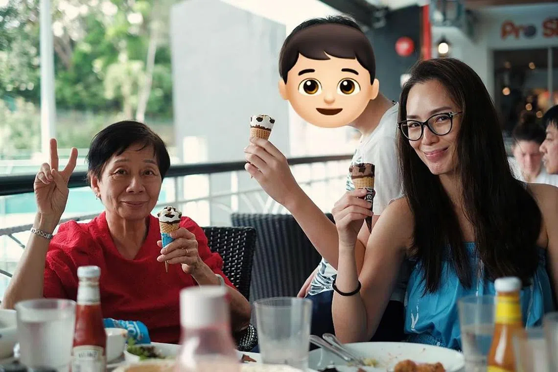 Jacelyn Tay shares a photo with her mum on social media on Feb 6, 2024.