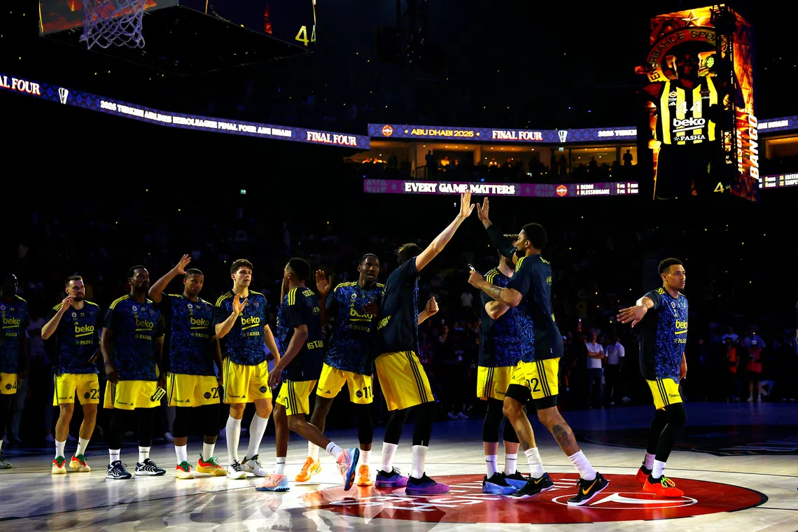 FILE PHOTO: Basketball - EuroLeague Final Four - Final - AS Monaco v Fenerbahce - Etihad Arena, Abu Dhabi, United Arab Emirates - May 25, 2025 Fenerbahce players before the match REUTERS/Rula Rouhana/File Photo