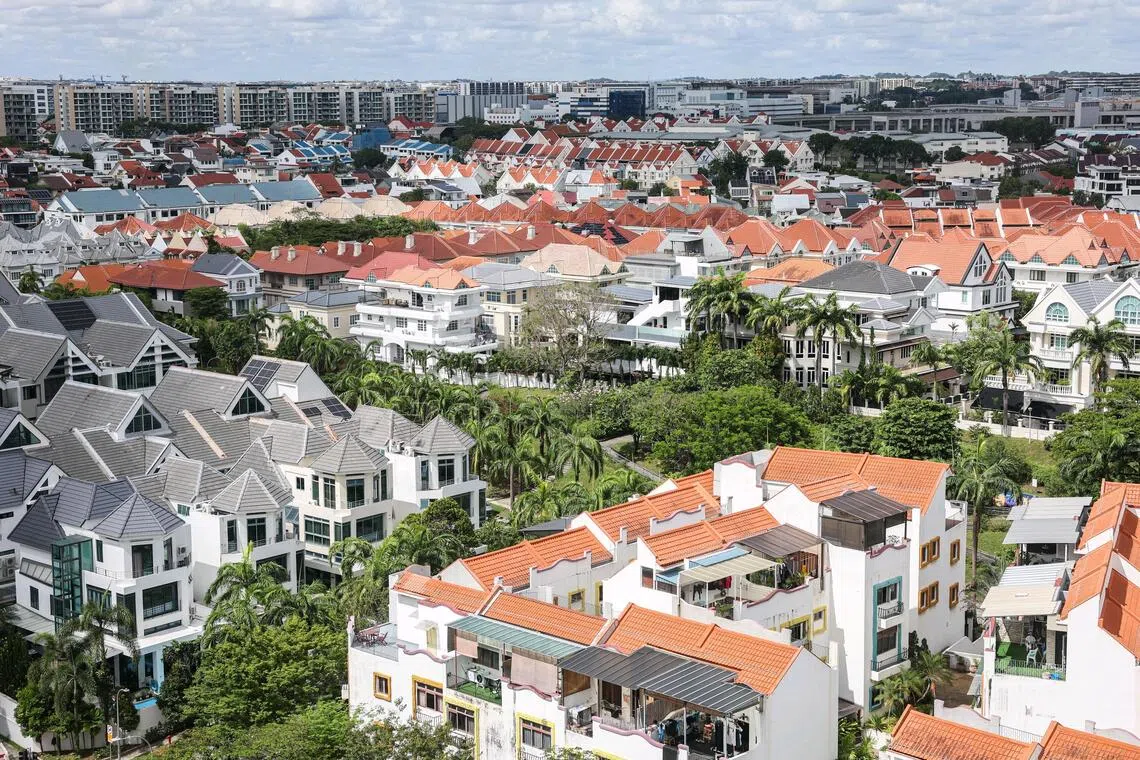 ST20250224_202562400585/pixgenerics/Brian Teo/Generic of landed houses along Upper East Coast road on Feb 24, 2025. Can be used for stories on housing development, landed property, private housing, residential, Urban Redevelopment Authority (URA), cooling measures, property market, housing prices. ST PHOTO: BRIAN TEO
