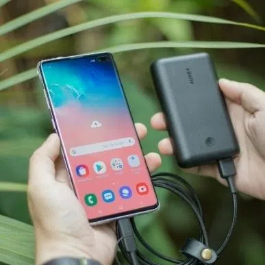 In a statement on April 6, CAAS said passengers carrying more than two power banks will be made to dispose of any extra power banks before boarding.