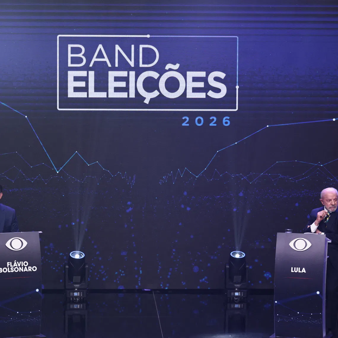 Brazilian presidential candidates Flavio Bolsonaro and Luiz Inacio Lula da Silva attend a presidential debate, ahead of the runoff presidential election, in Sao Paulo, Brazil, October 18, 2026. REUTERS/Jean Carniel