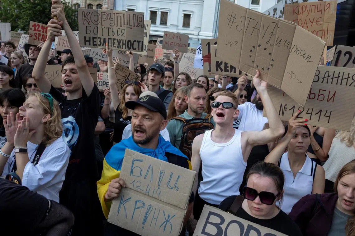 Thousands of people turned up for a second day of protests in central Kyiv on July 23, chanting “Shame” and “Veto the Law”.