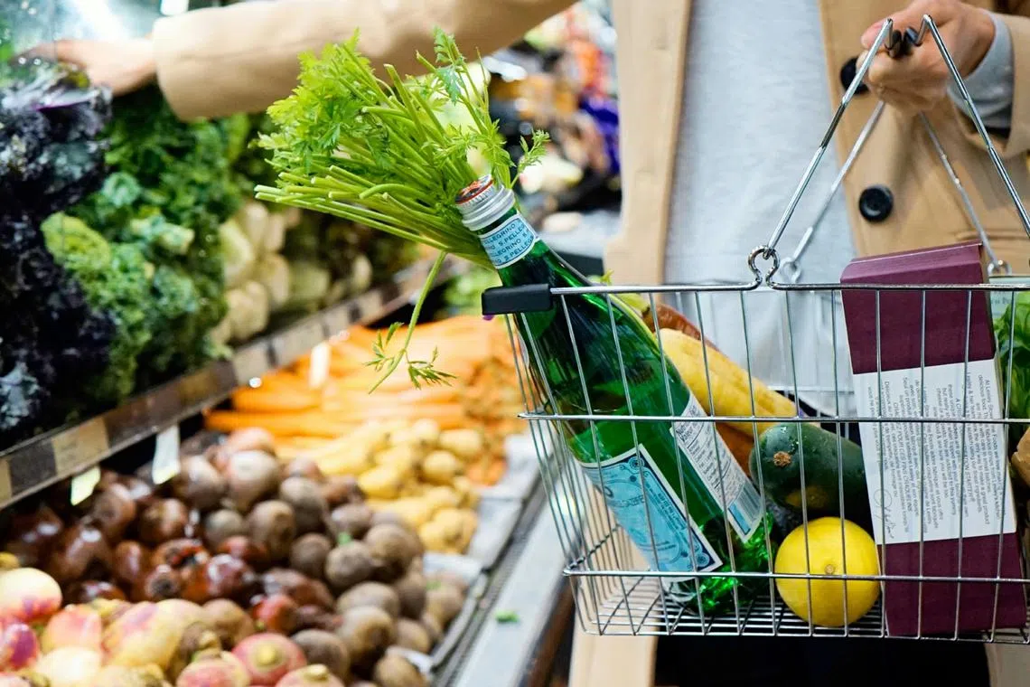 The firm estimates this results in seven times less food waste than at regular supermarkets.
