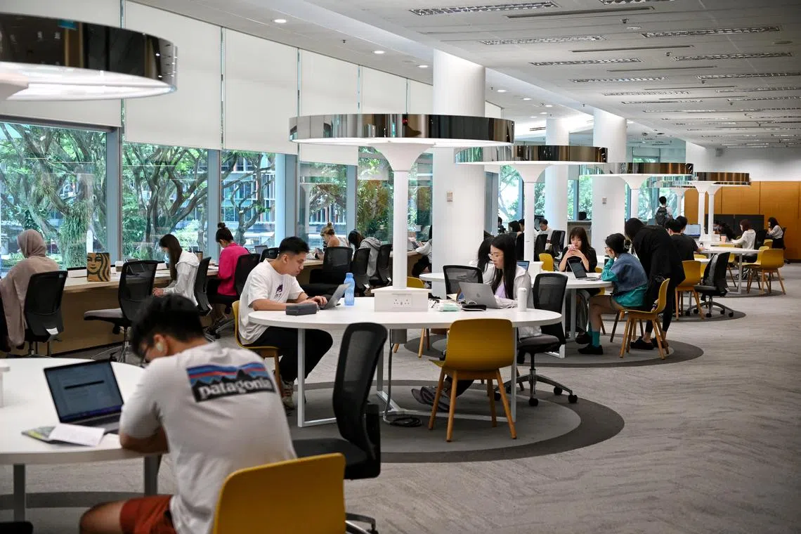 The forum is held in partnership with Singapore Management University.