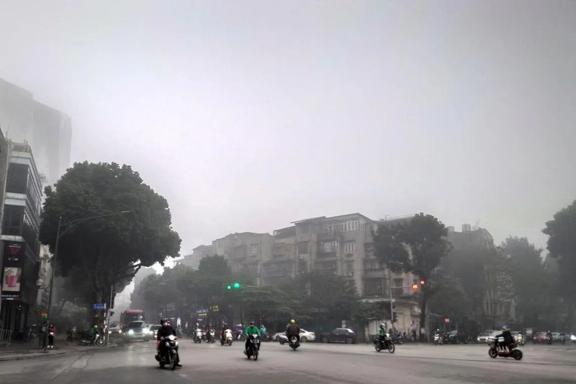 A view of traffic amid air pollution in Hanoi, Vietnam, February 2, 2024. REUTERS/Khanh Vu
