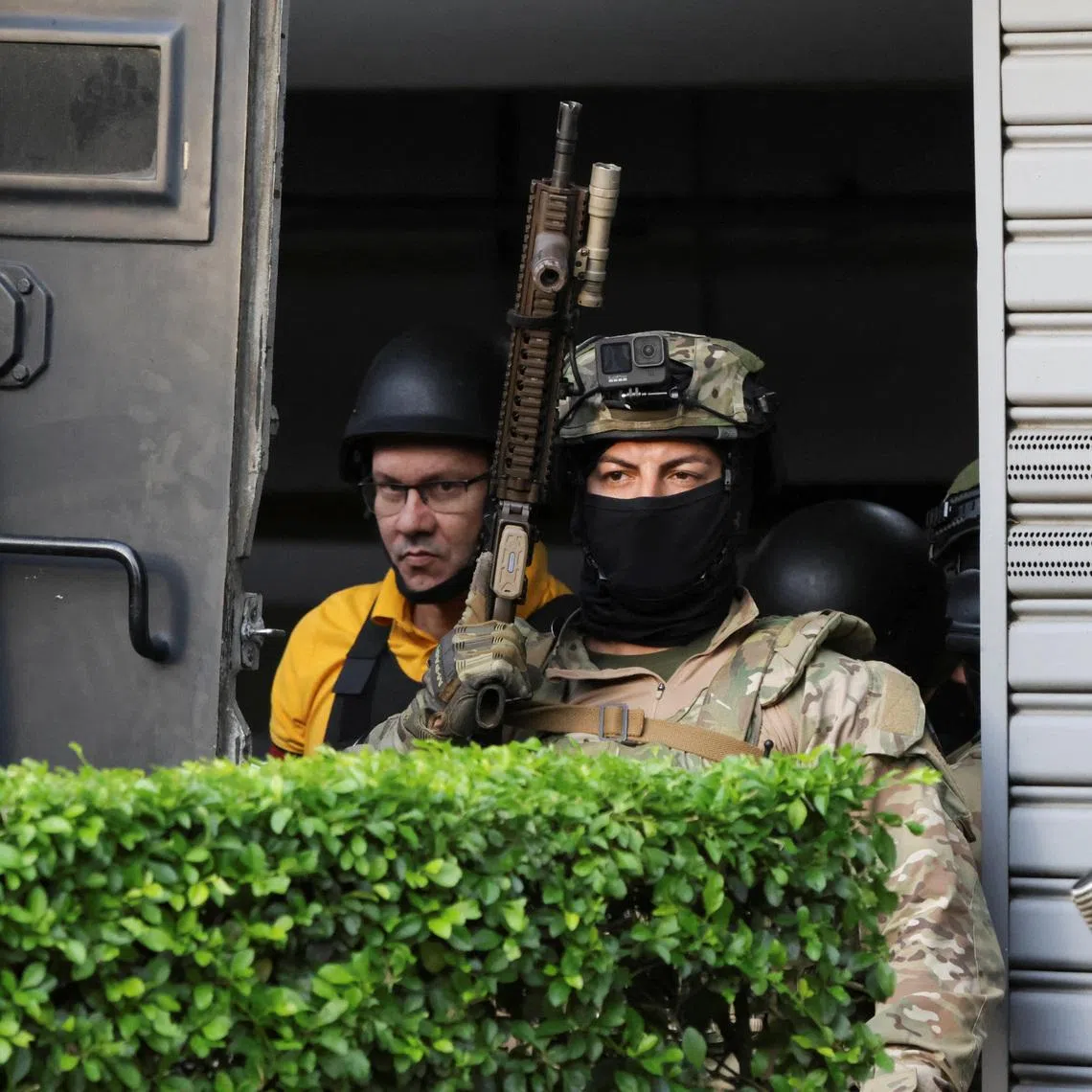 Celso Gamboa, Costa Rica’s former security minister and ex-magistrate, leaves the court after Costa Rica’s judiciary authorized his extradition to the United States on drug trafficking and conspiracy charges, in San Jose, Costa Rica October 7, 2025. REUTERS/Stringer/File Photo