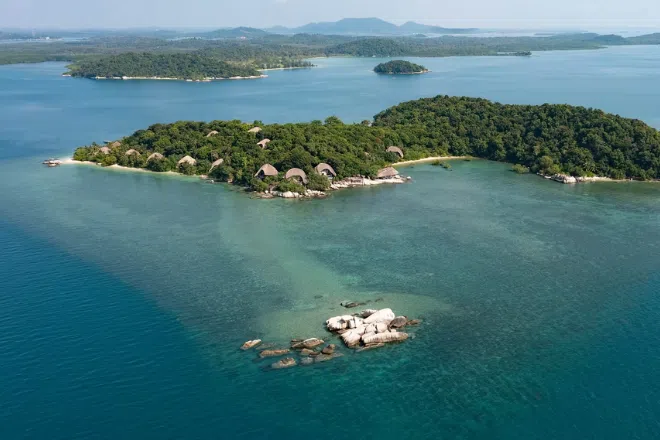 Best beach weekend getaway from Singapore: Cempedak Private Island