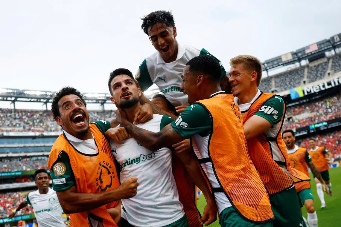 Palmeiras net second half double to beat Al Ahly as Group A finally gets some goals