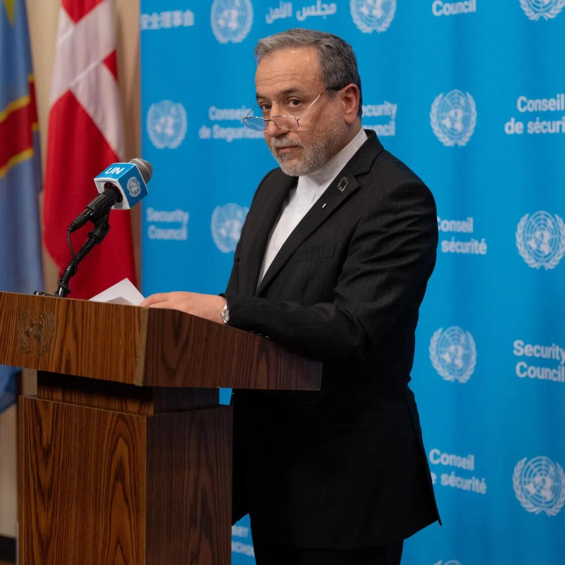 As a precondition for ending its blockade on the Strait of Hormuz, Iran is demanding a seven-day ceasefire across the Middle East.