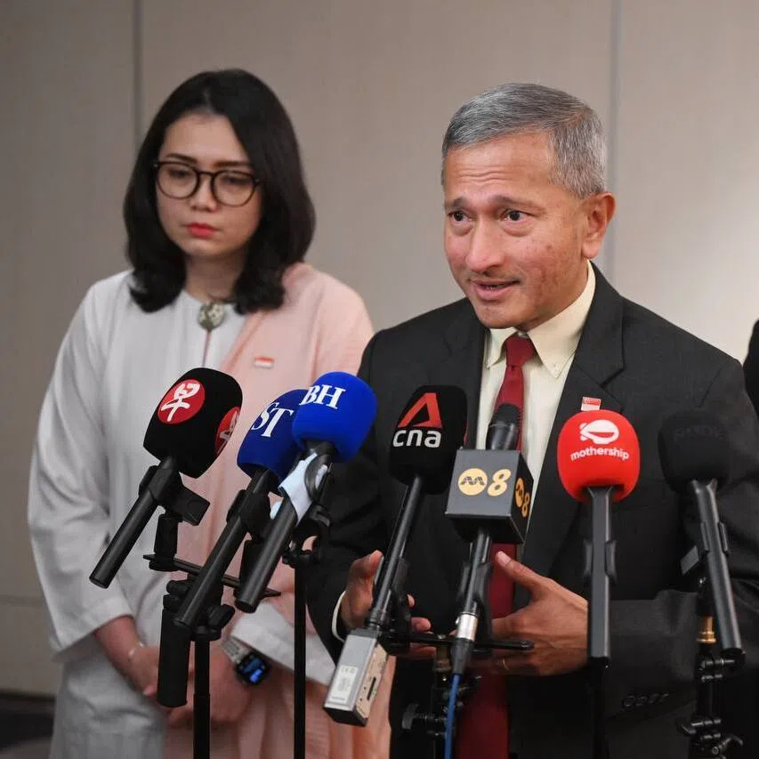 Foreign Minister Dr Vivian Balakrishnan (centre) with MPs Hazlina Halim (left) and Yip Hon Weng speaking to the media on Nov 6.