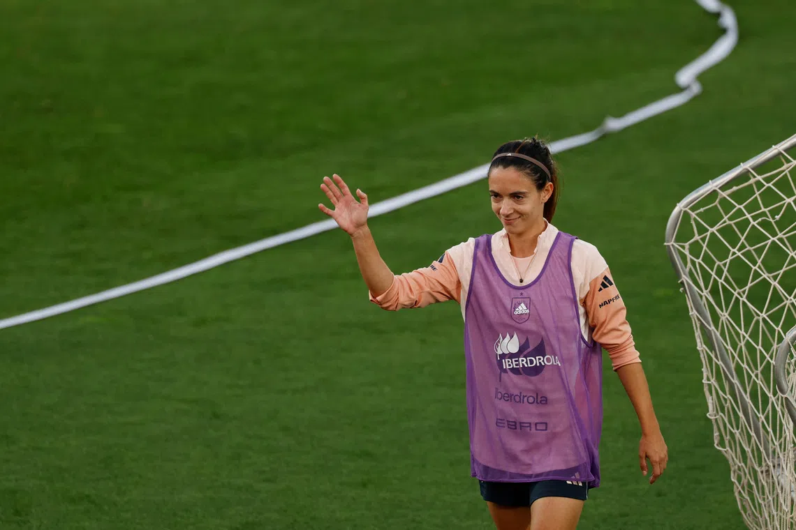 Dembele named FIFA player of 2025, Bonmati wins women's award for third time