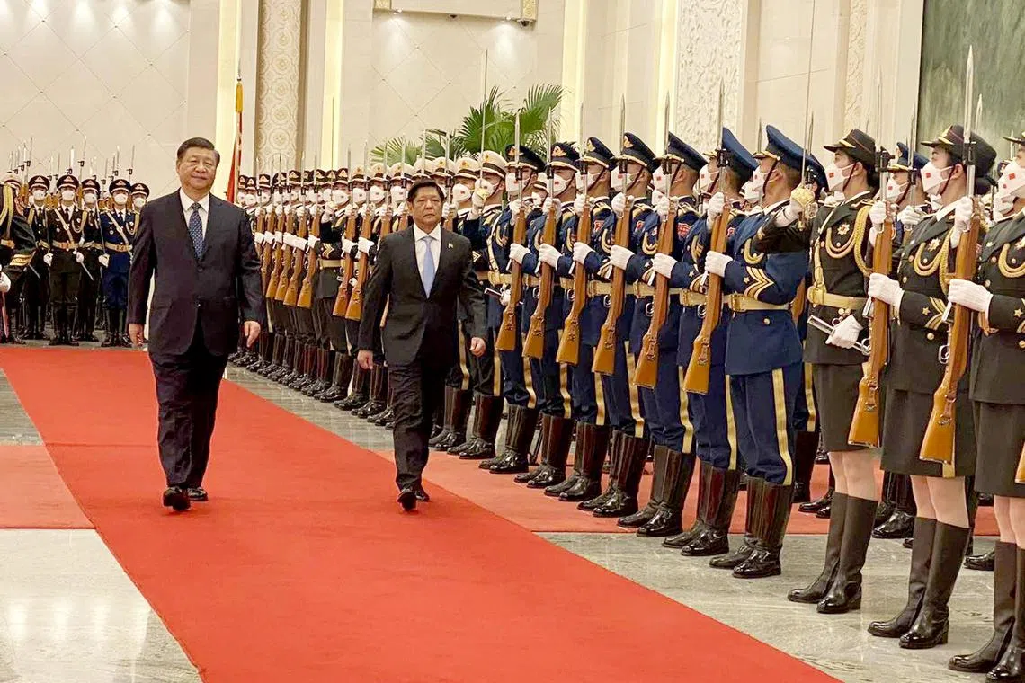 blmarcos - Chinese President Xi Jinping leads the welcome reception for Philippine President Ferdinand Marcos Jr at the Great Hall of the People in Beijing, China on January 4, 2023. Credit: Office of the Press Secretary