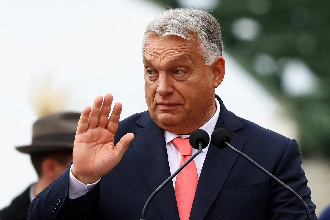 FILE PHOTO: Hungarian Prime Minister Viktor Orban gestures during an event to mark the 130th anniversary of construction of the Maria Valeria Bridge in Esztergom, Hungary, September 28, 2025. REUTERS/Bernadett Szabo/File Photo
