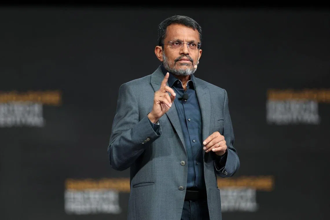 MAS outgoing chief Ravi Menon announced at the Singapore Fintech Festival the blueprint for Project Orchid to outline the required technology infrastructure needed in digital money usage.