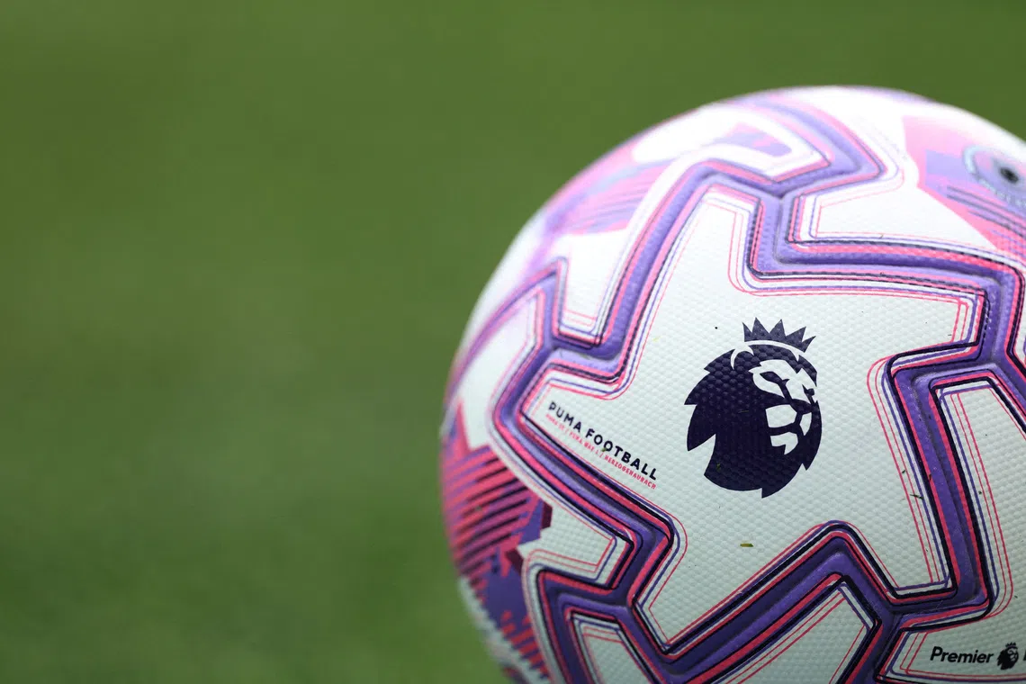 FILE PHOTO: Soccer Football - Premier League - Chelsea v Brighton & Hove Albion - Stamford Bridge, London, Britain - September 27, 2025 General view of the Premier League ball before the match Action Images via Reuters/John Sibley/File Photo