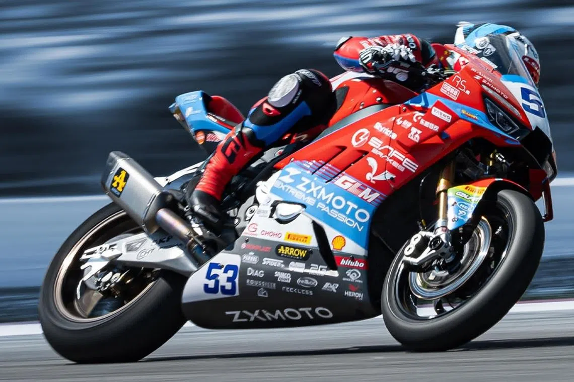 ZXMOTO's 820RR powered to victory at the Superbike World Championship in Portugal by a margin of nearly four seconds, marking the first time that a China-made bike took top honours. 