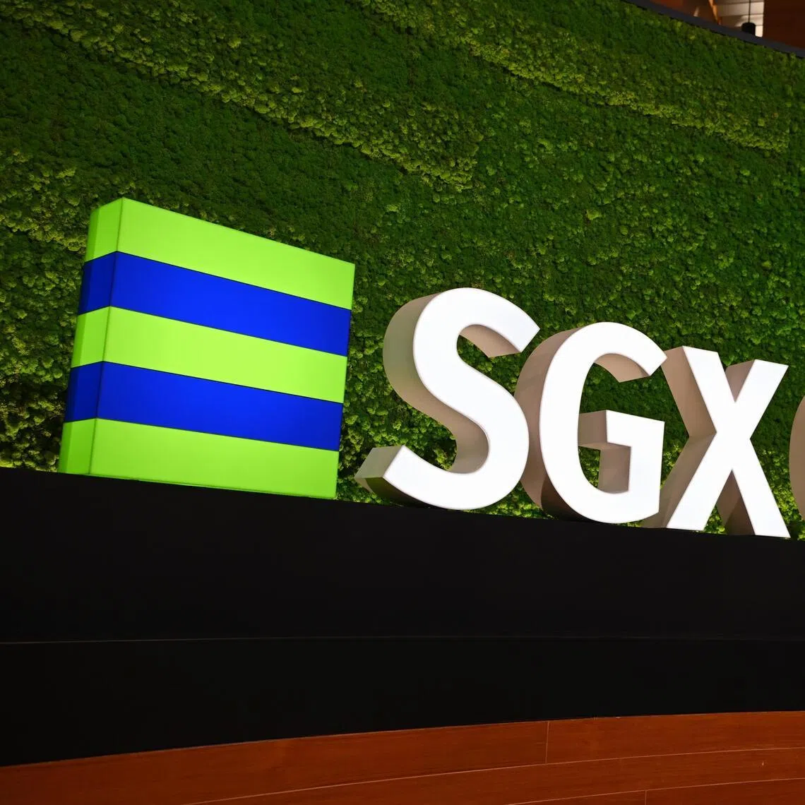 Singapore Exchange held multiple calls with treasury officials from global banks about introducing futures tied to some Asian government bond markets, sources said.