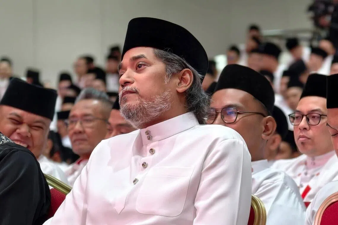 UMNO embraces exiled leaders with former minister Khairy’s appearance at Youth wing meet