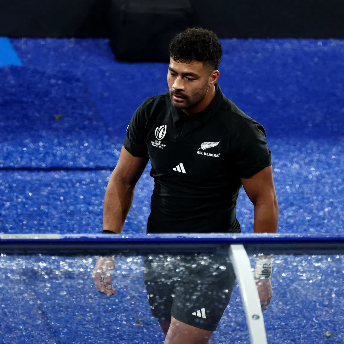 Rugby Union - Rugby World Cup 2023 - Final - New Zealand v South Africa - Stade de France, Saint-Denis, France - October 28, 2023 New Zealand's Richie Mo'unga after being substituted REUTERS/Stephanie Lecocq