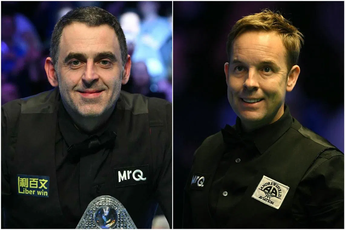 Ronnie O'Sullivan (left) has accused Ali Carter of being "not a nice person".