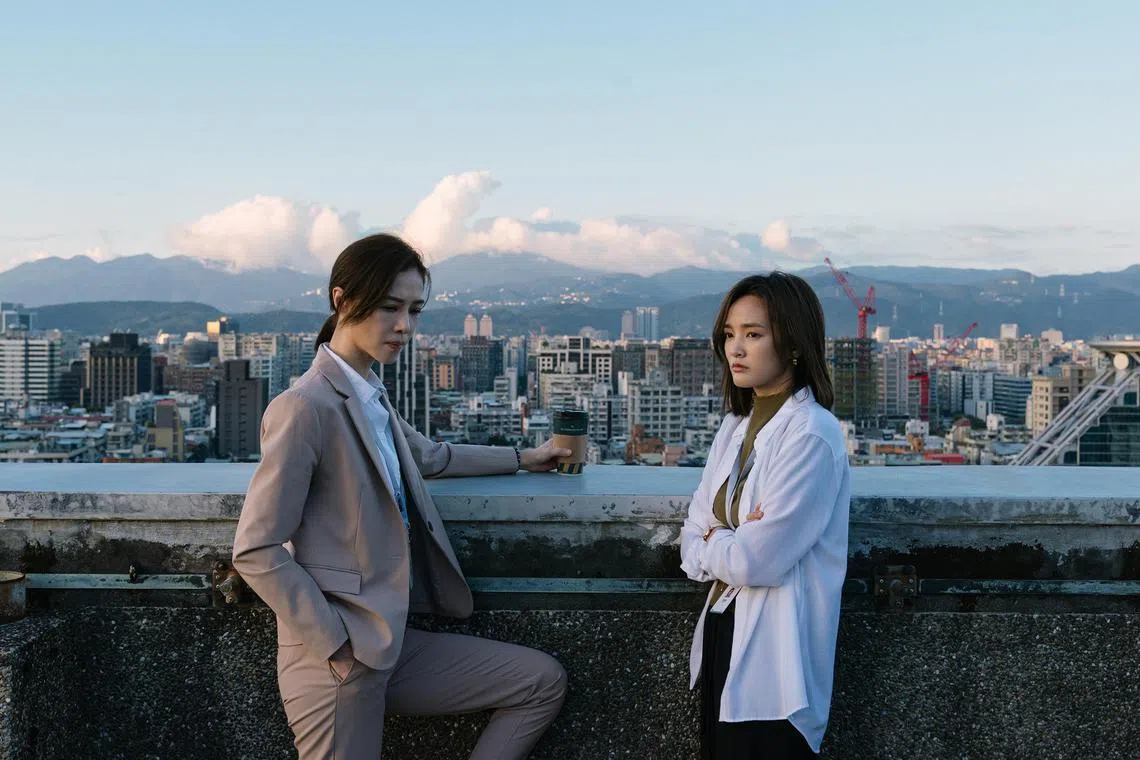 wyymetoo - Hsieh Ying-hsuan (left) and Gingle Wang in the political drama series Wave Makers.

Credit: Netflix