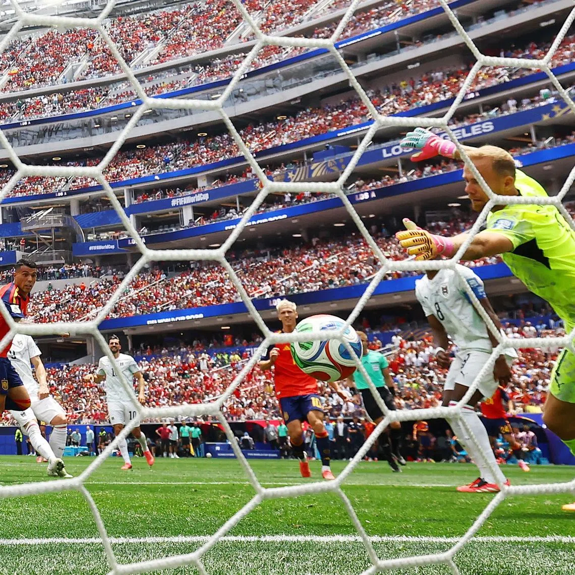 Soccer Football - FIFA World Cup 2026 - Round of 32 - Spain v Austria - Los Angeles Stadium, Inglewood, California, U.S. - July 2, 2026 Spain's Pedro Porro scores their second goal REUTERS/Lisi Niesner